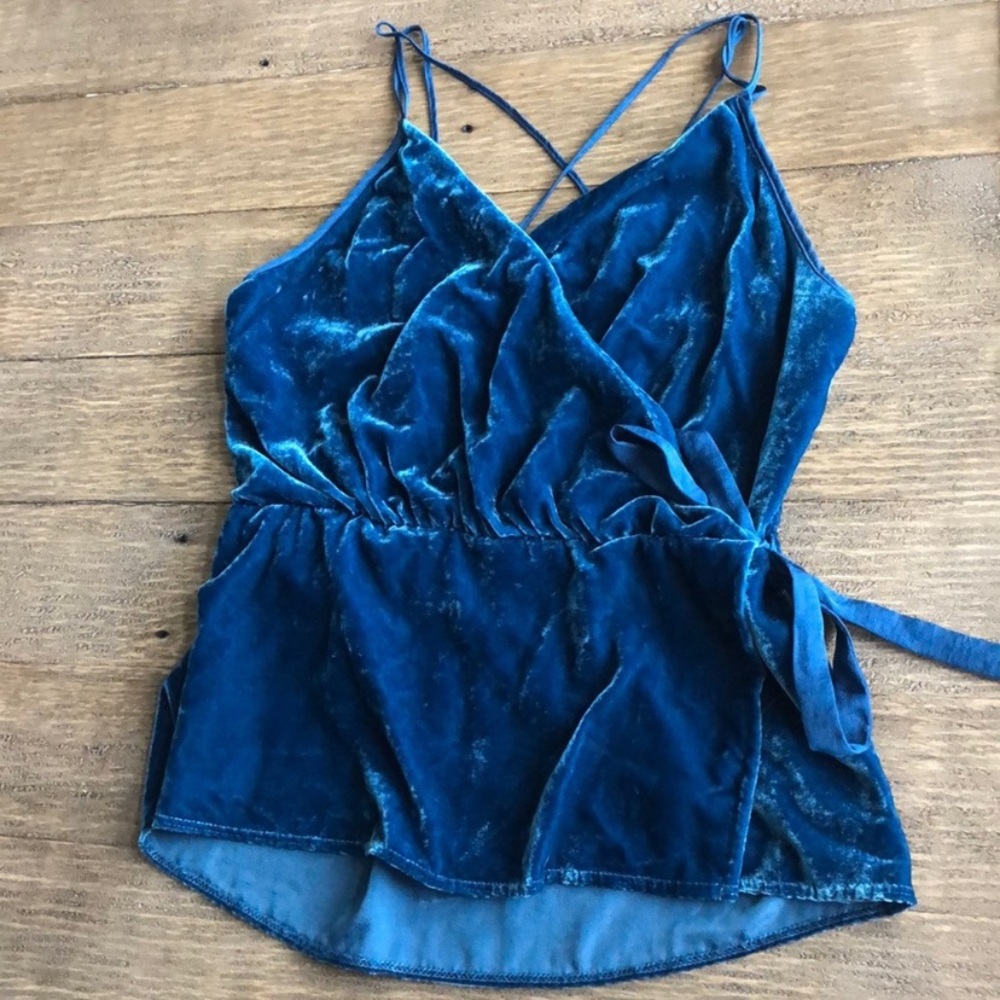 Velvet top
